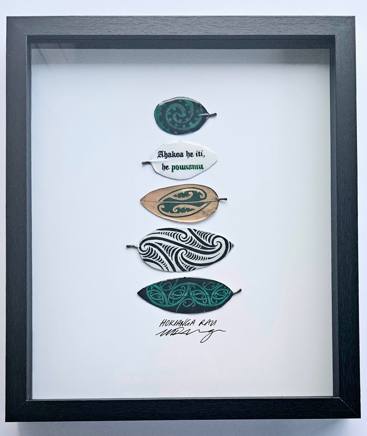 AHAKOA HE ITI, HE POUNAMU